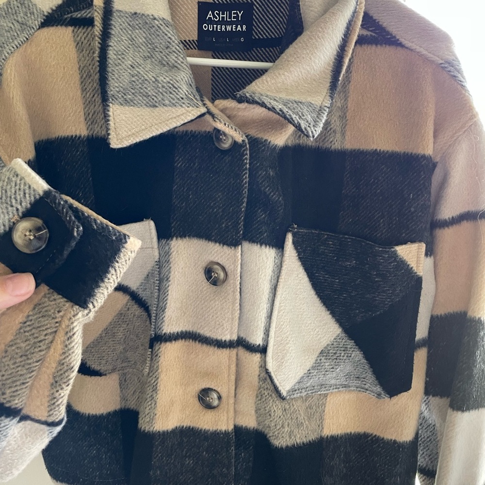 ✨Dry Goods USA✨ Cropped Plaid Jacket